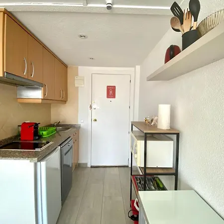 아파트 Riscal 6 By United Renters *